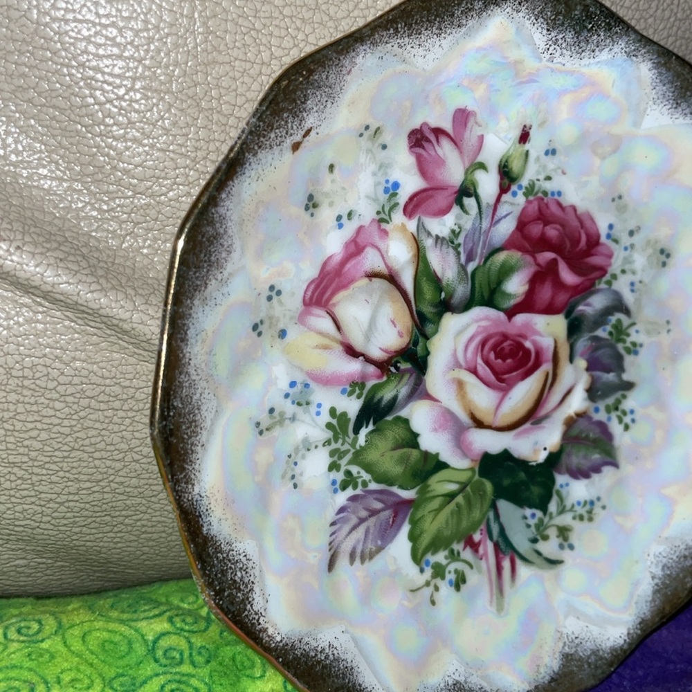 VINTAGE 1950’s NASCO DEL CORONADO Decorative Plate with Gold Trim - Picture 2 of 5